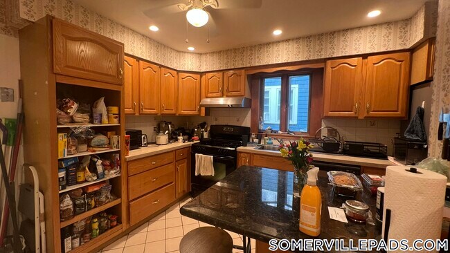 24 Chetwynd Rd Unit 1