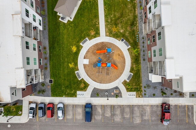 11 West Apartments & Townhomes