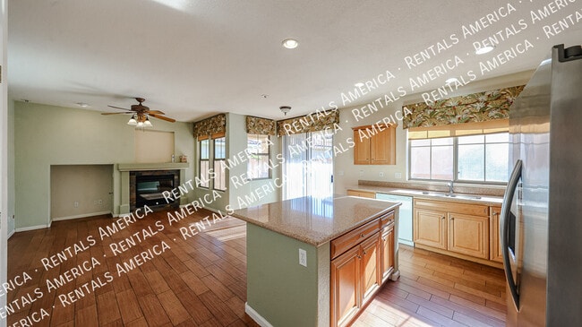 Photo - 13601 W Cypress St