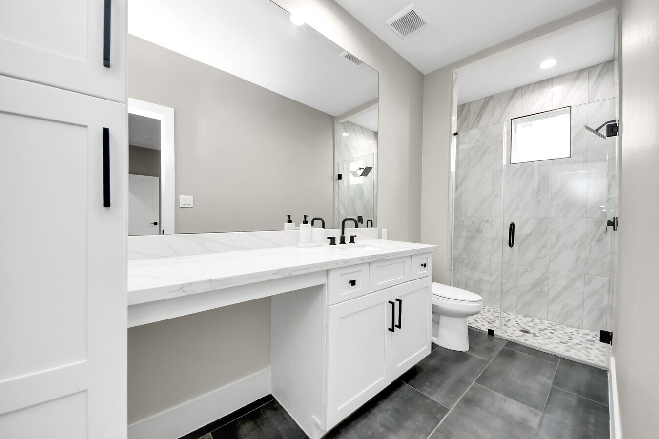 Photo - 1805 Blodgett St