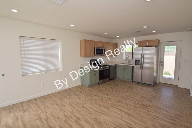 Photo - Contemporary 1 Bed 1 Bath with Beautiful Finishes, Private Yard & Off-Street Parking