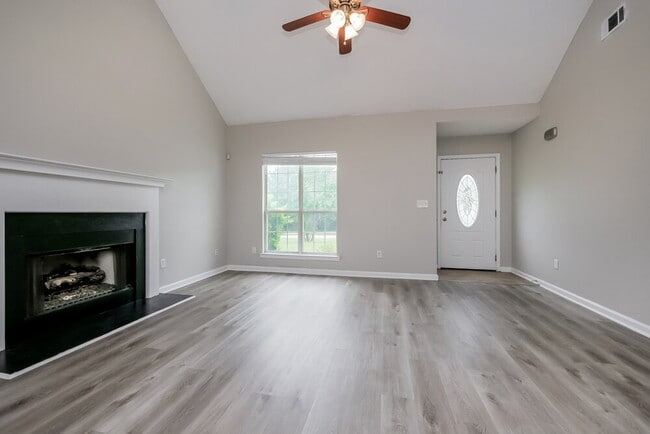 Photo - 101 Floresta Dr