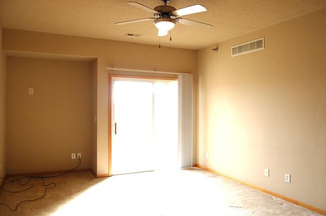 Photo - 1815 SW White Birch Cir Unit 12