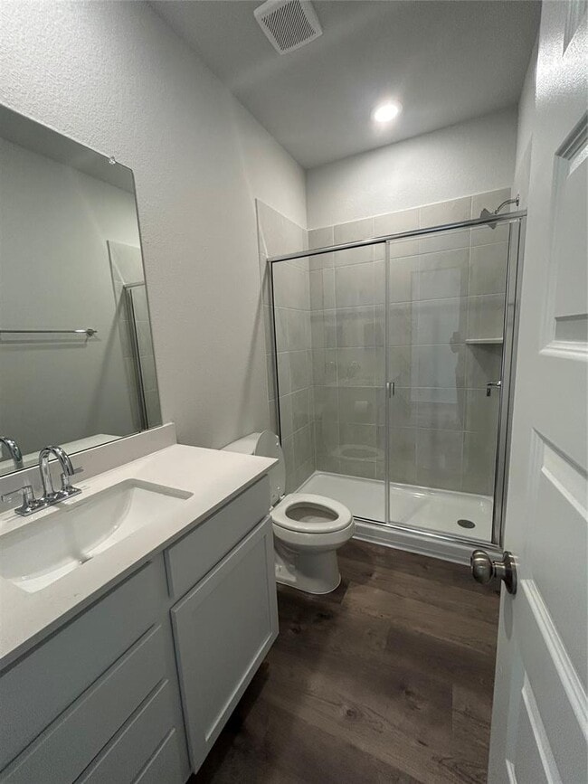 Photo - 2423 Ekvall Dr