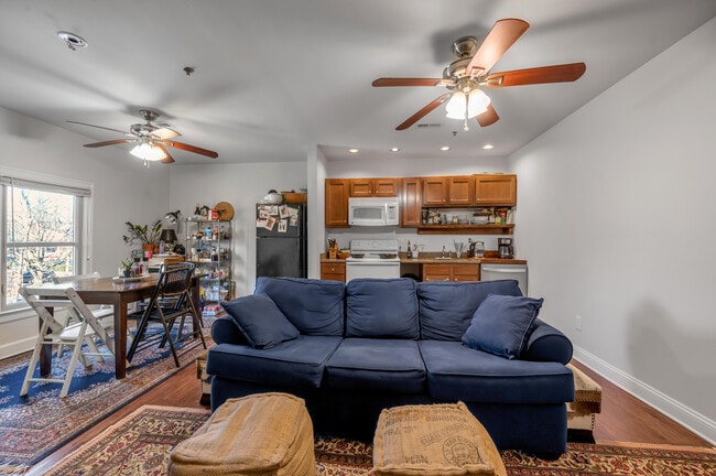 Photo - 508 W 2nd St