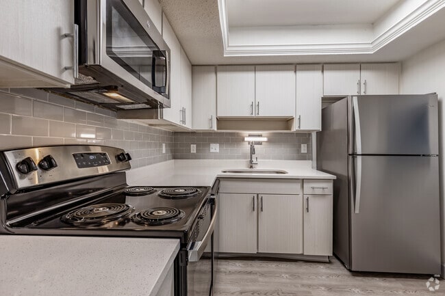 Interior Photo - Nordica Bay