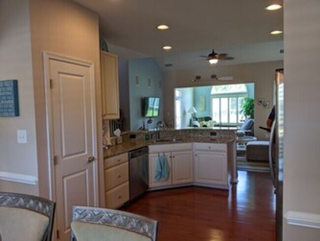 Photo - 37024 Fairway Dr