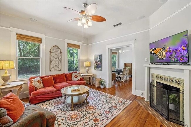 Photo - 2 Bed 2 Bath House in Duckpond with 2 Car Garage!