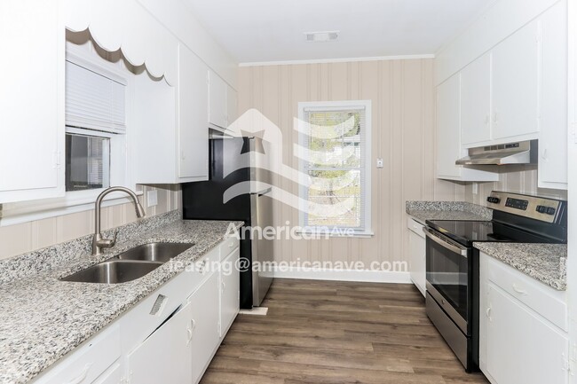 Photo - 1595 Edna Pl