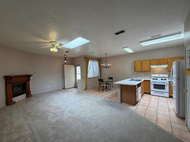 Photo - 4516 Holiday Breeze Pl NE