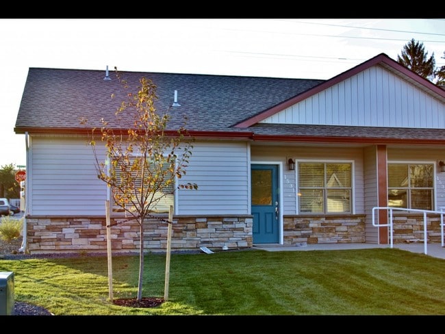 Photo - Monte Vista Villas