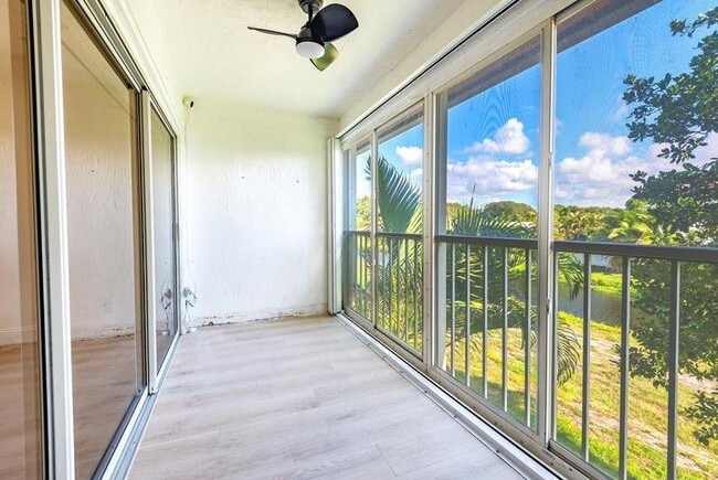 Photo - 380 NW 67th St