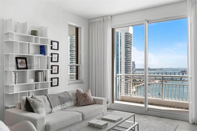 Photo - 888 Brickell Key Dr Unit 2606