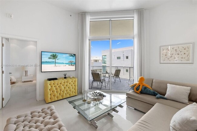 Photo - 2001 Meridian Ave