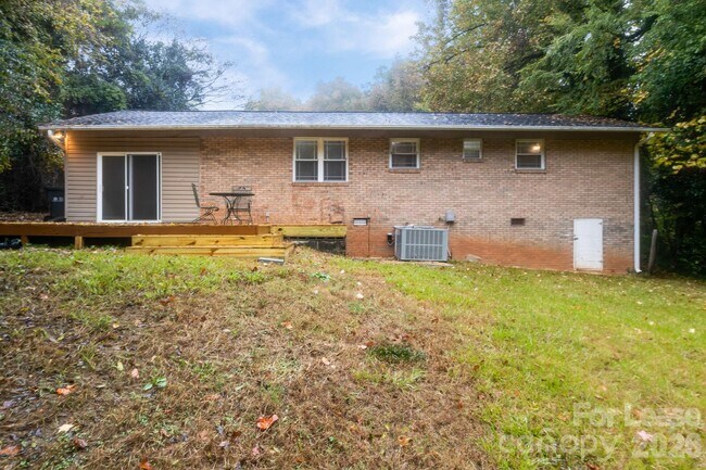 Photo - 5300 Hickory Ln