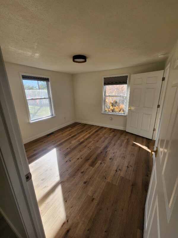 Photo - 231 N John St