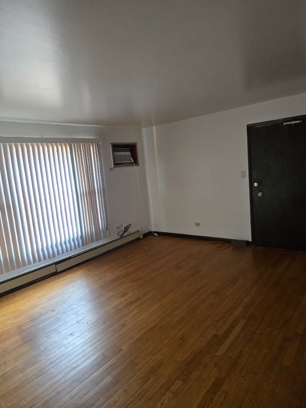 Building Photo - 279 Yates Ave Rental