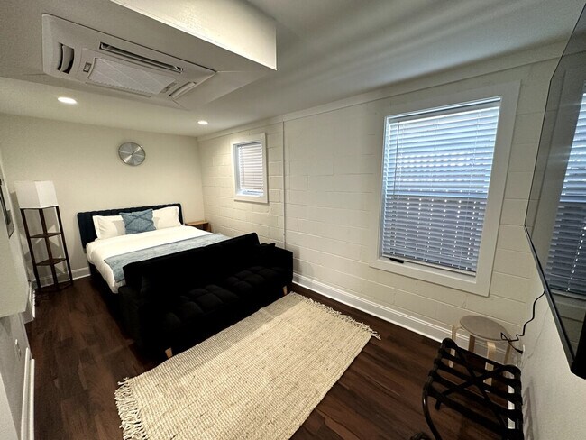 Photo - 221A Crest Ln Unidad ID1234789P