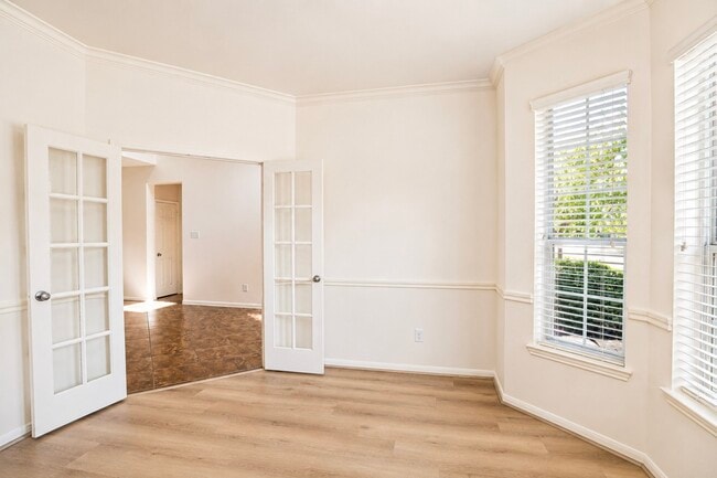 Photo - 3303 Belmont River Ln