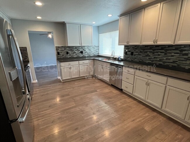 Photo - 3805 Rotterdam Ave