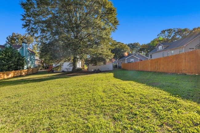 Photo - 1329 Walker Ave Unidad Walker A