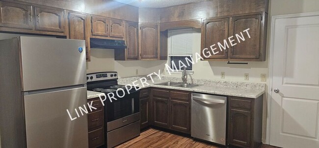 Photo - 5101 N Moore Ln