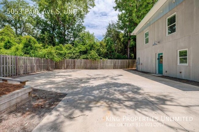 Photo - 5053 Park Ave