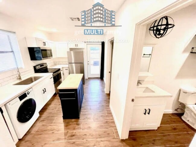 Photo - 1402 E McKinley St