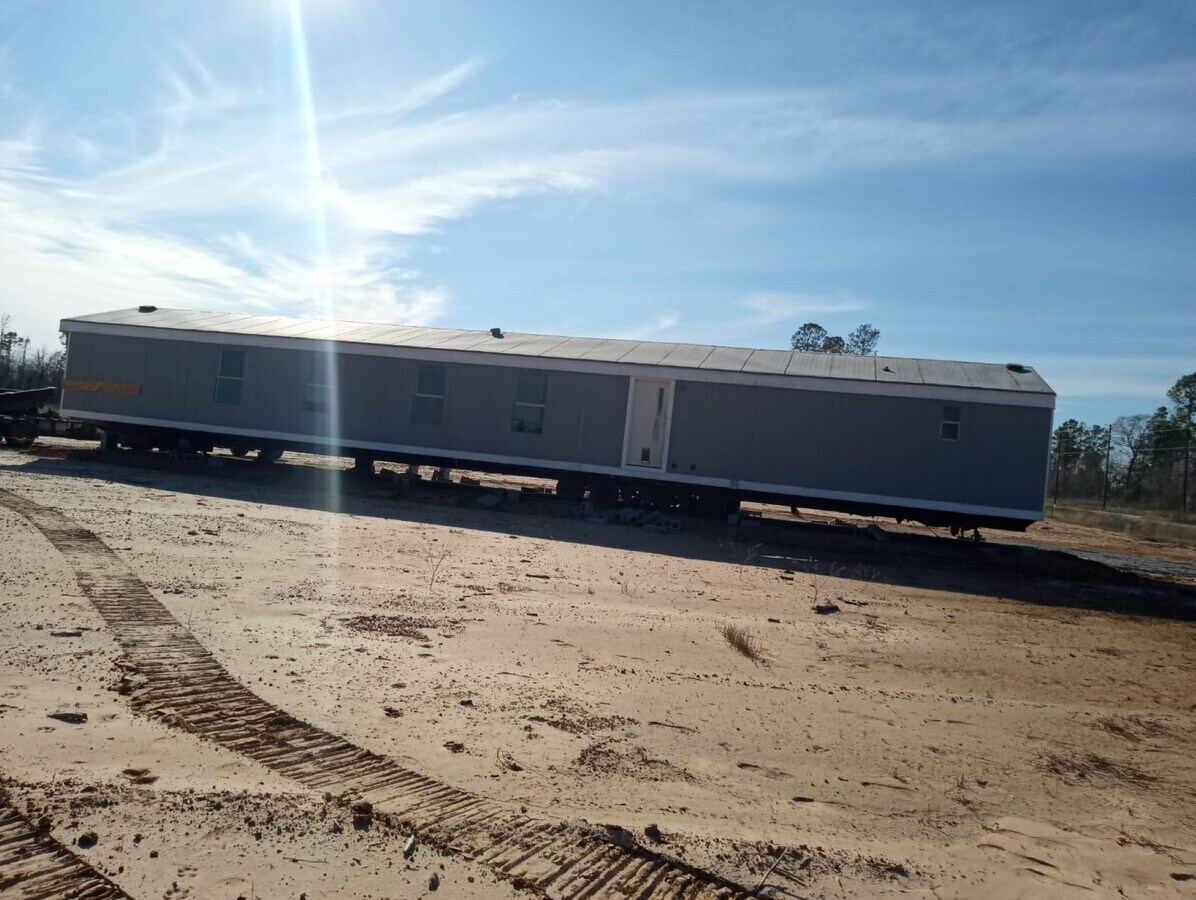 Photo - 1100 Rd 5894