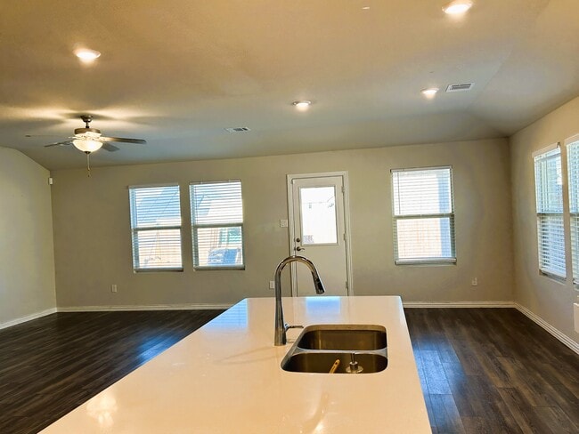 Photo - 2128 Proteus Dr