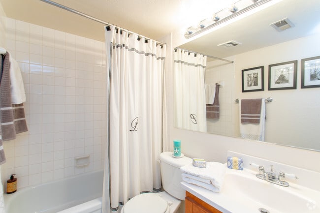 1BR, 1BA - 625 SF Model
