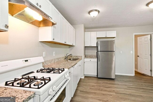 4174 Shiloh Ridge Trail