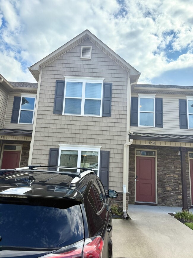 Photo - 456 Sullivan Loop Rd