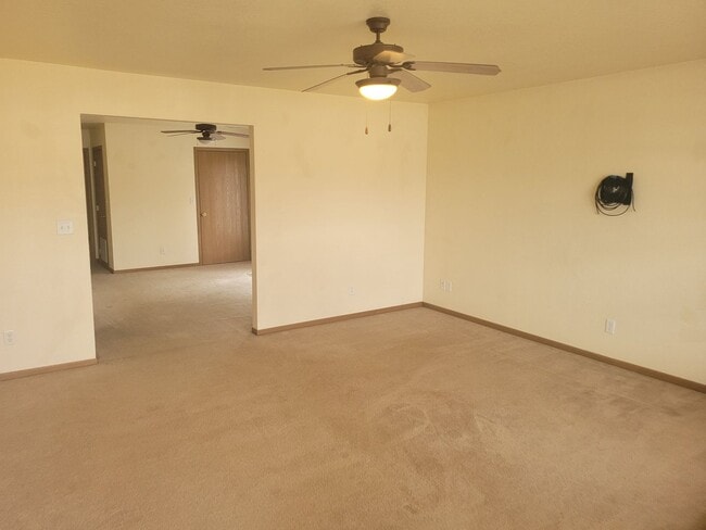 Photo - 16880 Huntington Ln Unit 16880 Huntington B