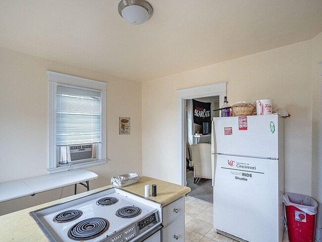 Photo - 2344 Fairview Ave