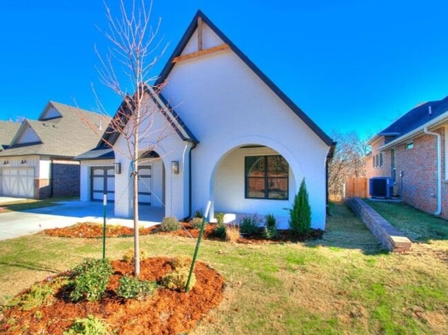 Photo - Model Home in East Edmond + 3 bedrooms + B...
