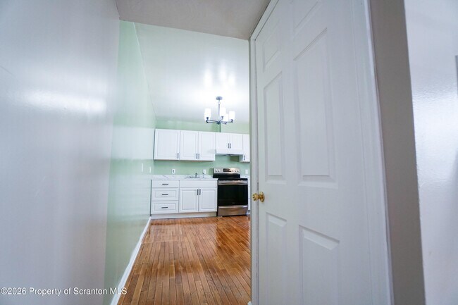 Photo - 1519 Meylert Ave