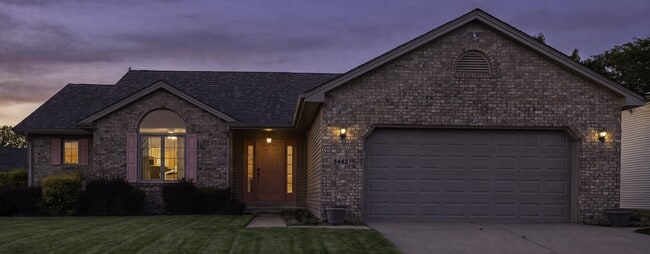 Building Photo - 3442 Berkdale Dr