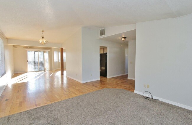 Photo - 1563 Sunset Dr