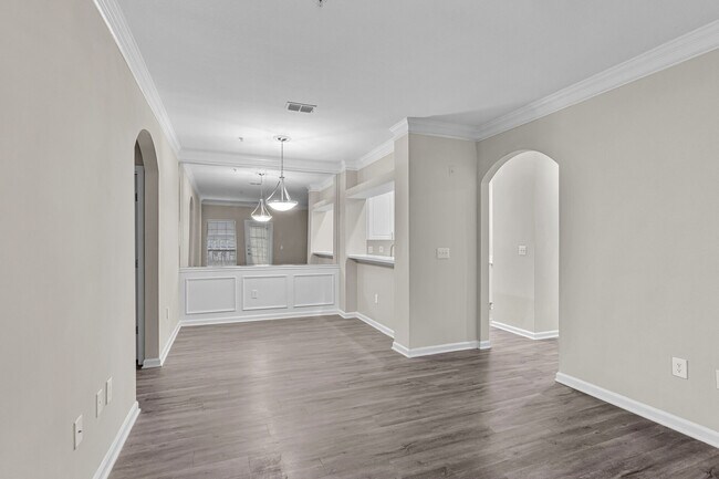 Photo - Creekside Corners