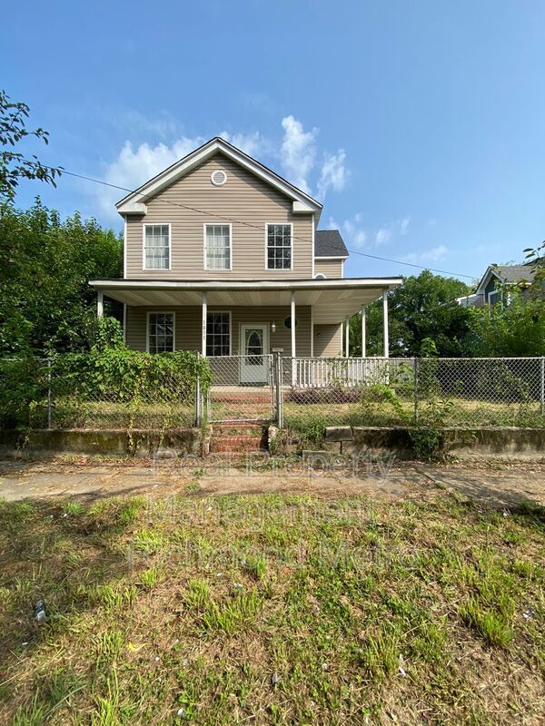 Photo - 1811 Maury St Casa