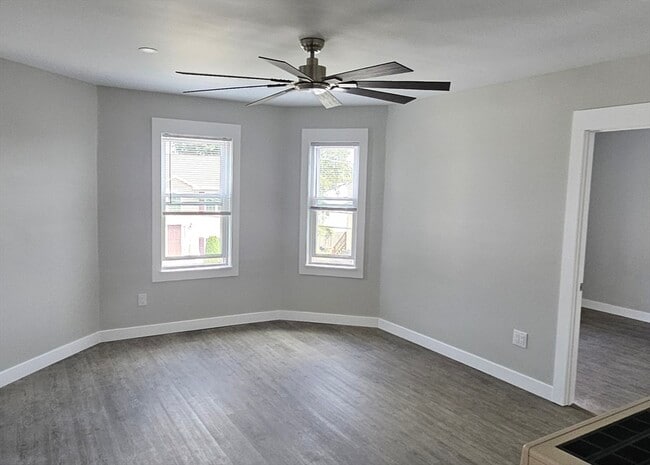 Photo - 155 Glasgow St Apartment Unit 2
