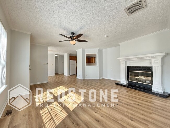 Building Photo - 3340 NC-54