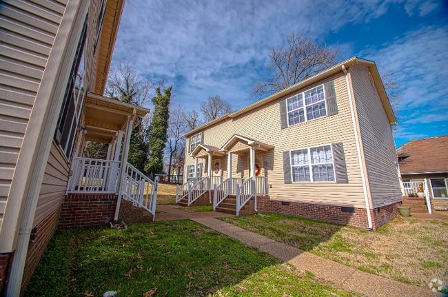 Building Photo - 615 N High St Rental