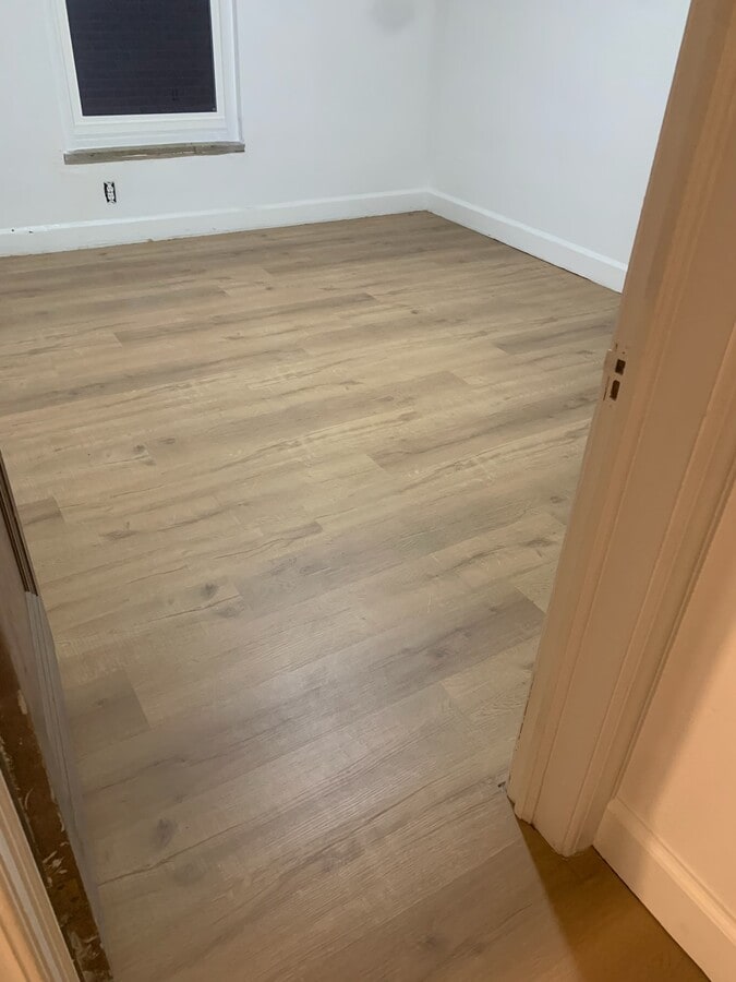 Photo - 16803 Mendota St