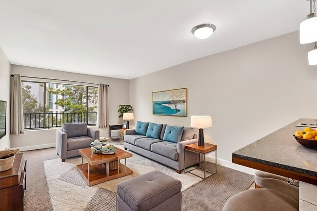 Building Photo - 10982 Roebling Ave Unit 434 Rental