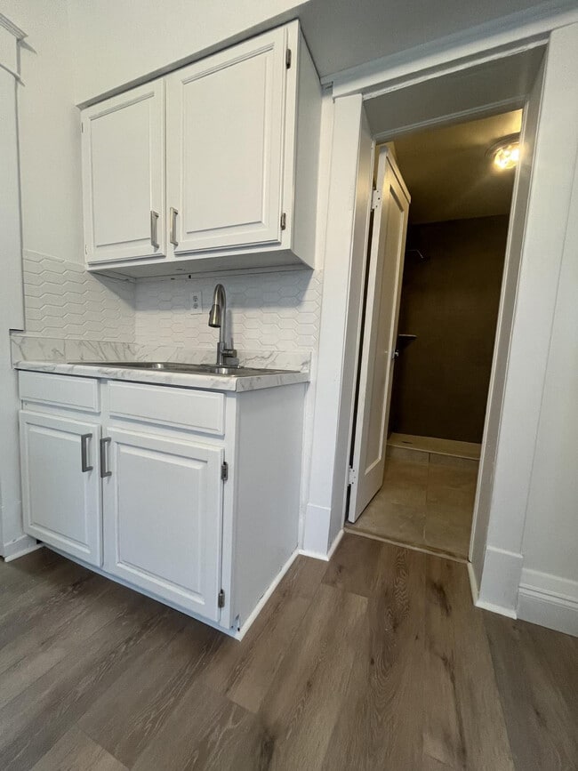 Photo - 126 Waterloo Ave Unit 3
