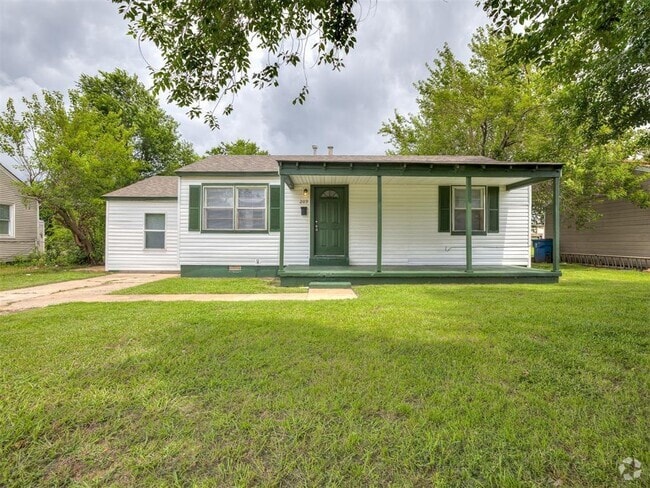 Building Photo - 209 Elm St Rental