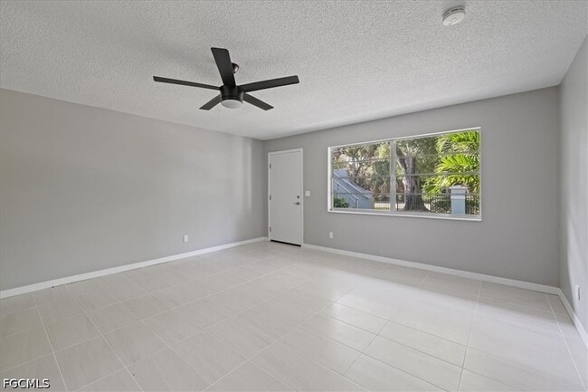 Photo - 3225 E Riverside Dr Unit 63F