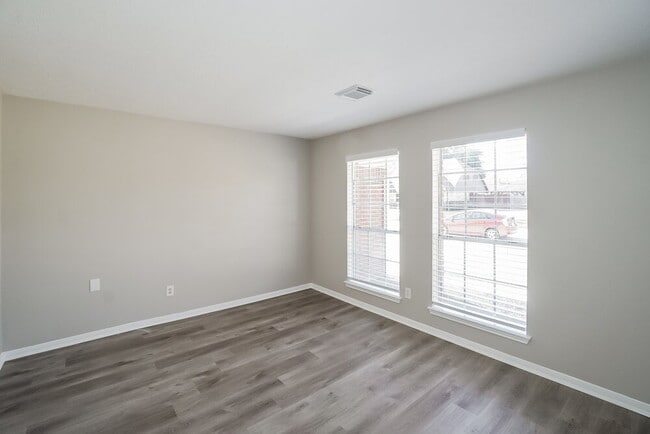 Photo - 20618 Oak Limb Ln